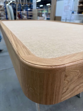 Table de bureau, alèses en chêne